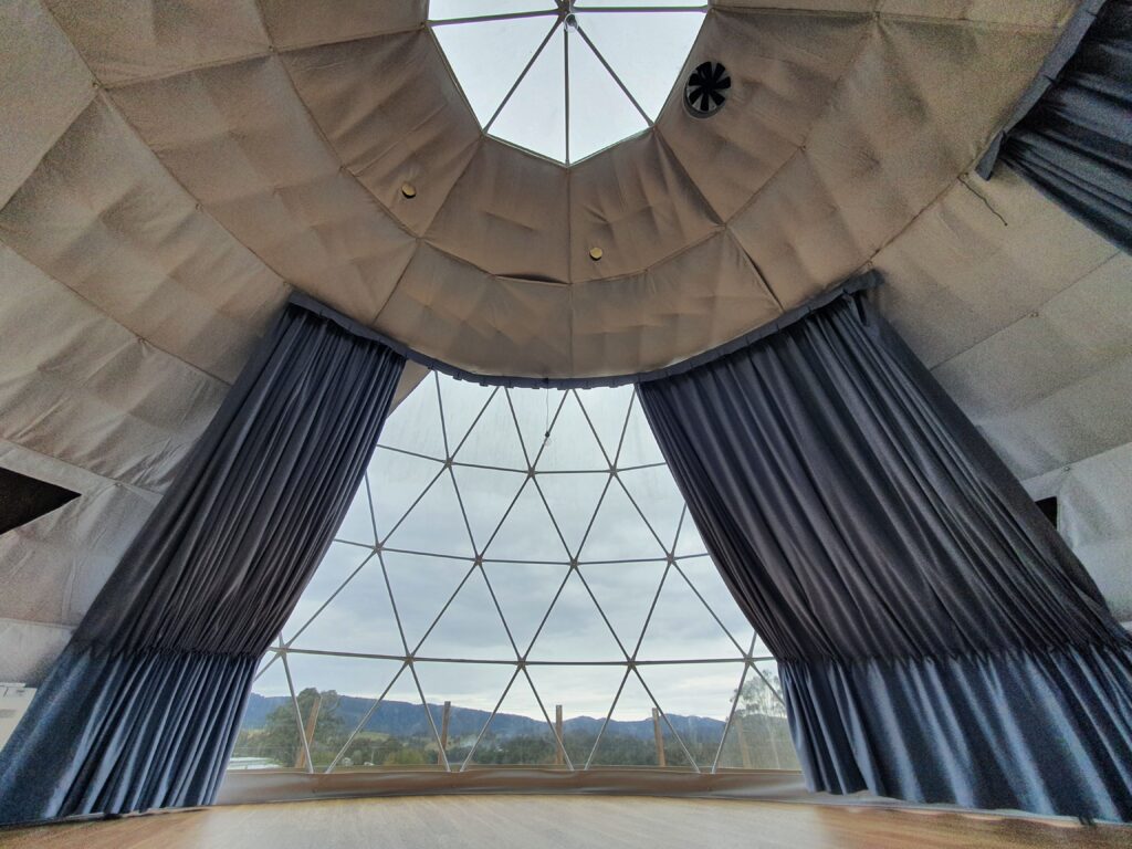 glampex dome inside